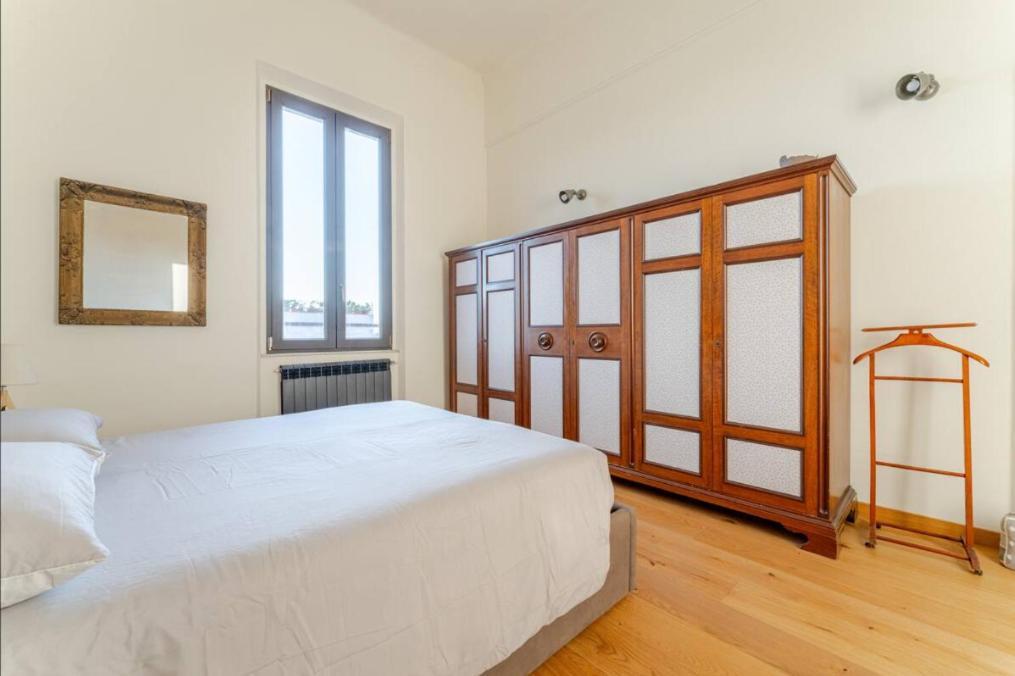 Appartamento A 150M Dal Duomo Пьетразанта Экстерьер фото